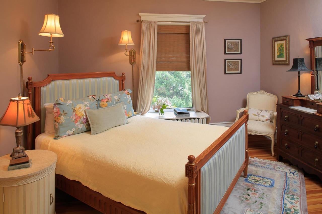 The Lion And The Rose Bed And Breakfast Asheville Exteriör bild