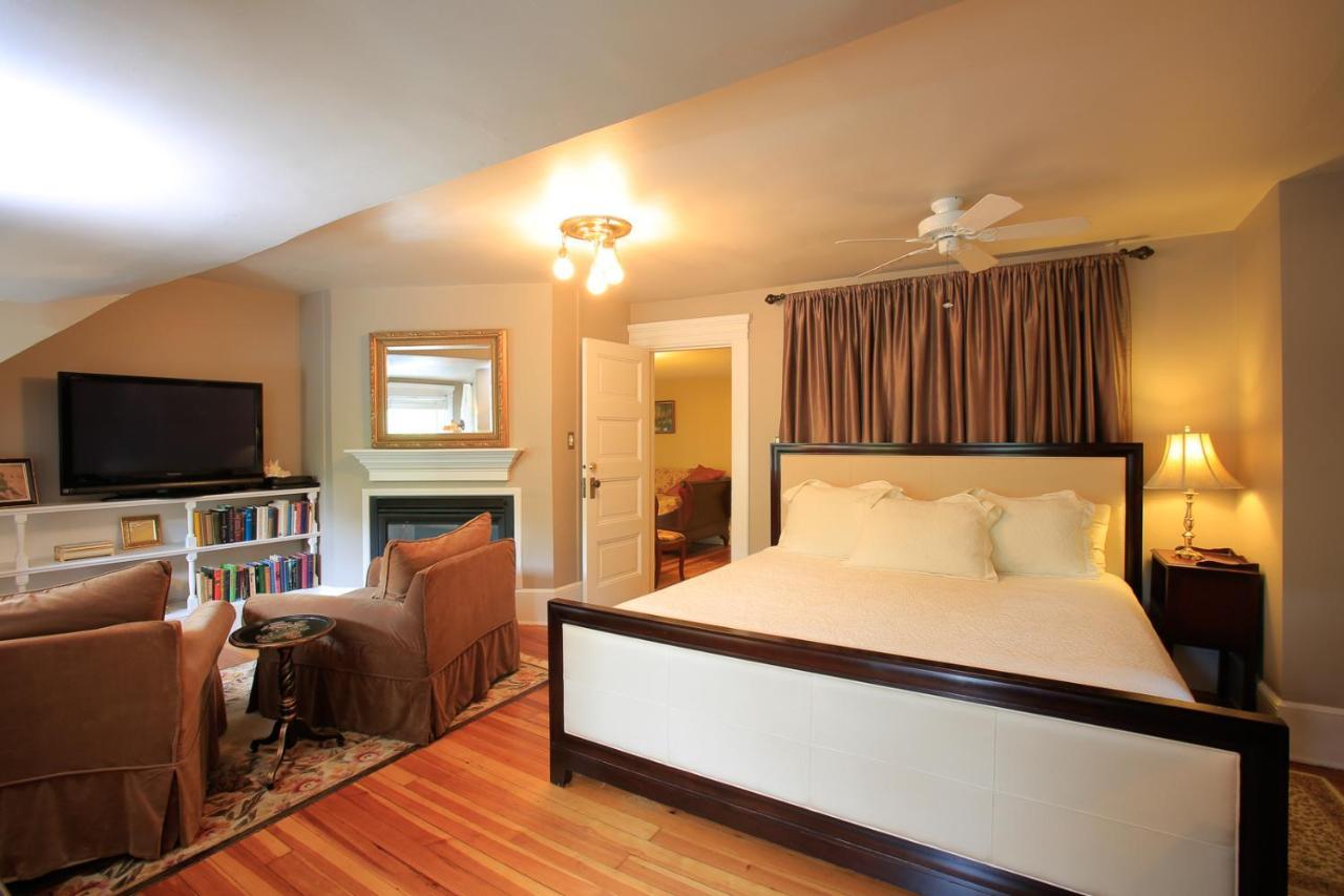The Lion And The Rose Bed And Breakfast Asheville Exteriör bild